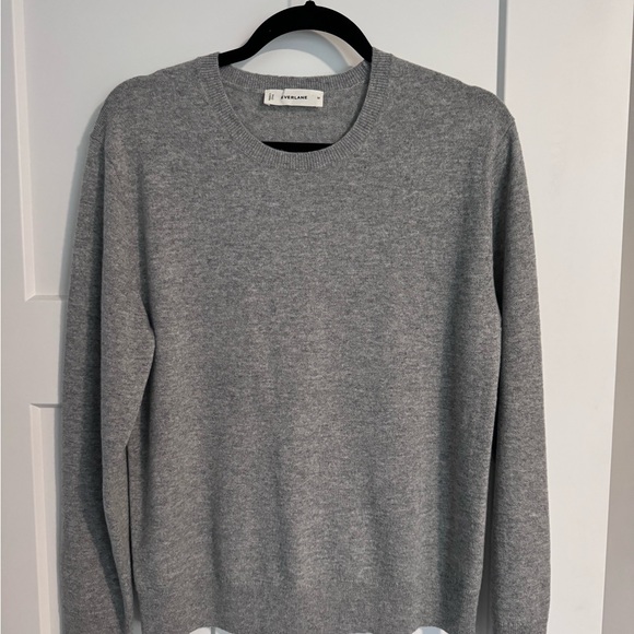 Everlane Cashmere Crew Sweater NWOT - Picture 2 of 4